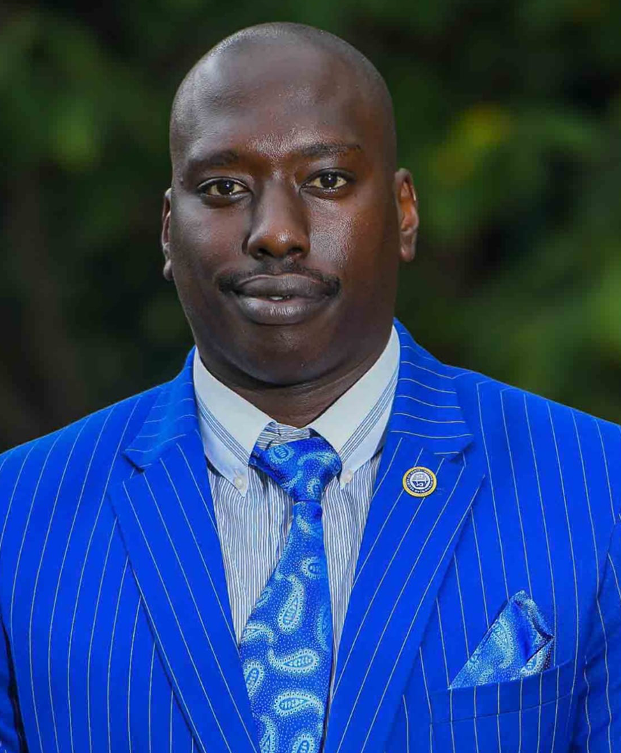 ROBERT MUOKA